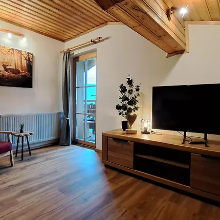 Wegmo Apartman *